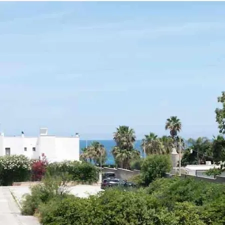 A 100 Passi Dal Mare 3* Бари