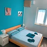 Frühstückspension A 100 Passi Dal Mare 3*