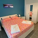 A 100 Passi Dal Mare Frühstückspension 3*