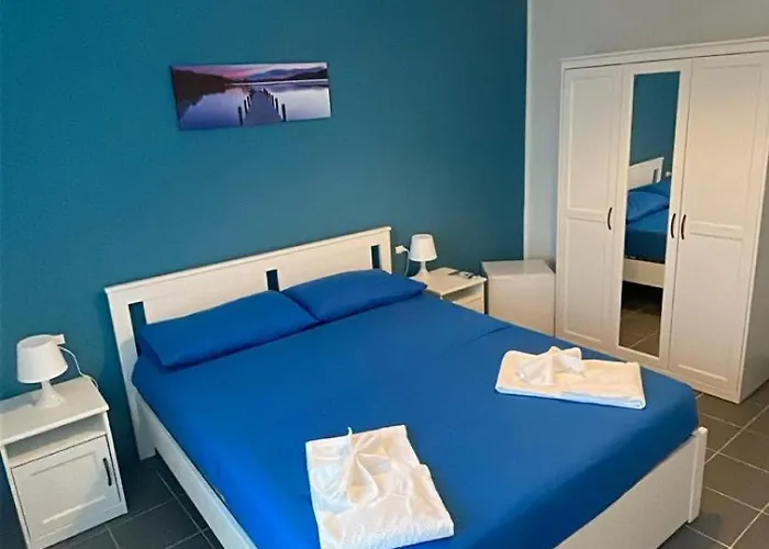 Bed and breakfast A 100 Passi Dal Mare 3*