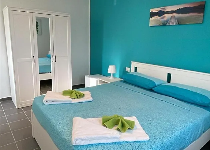 B&B A 100 Passi Dal Mare 3*